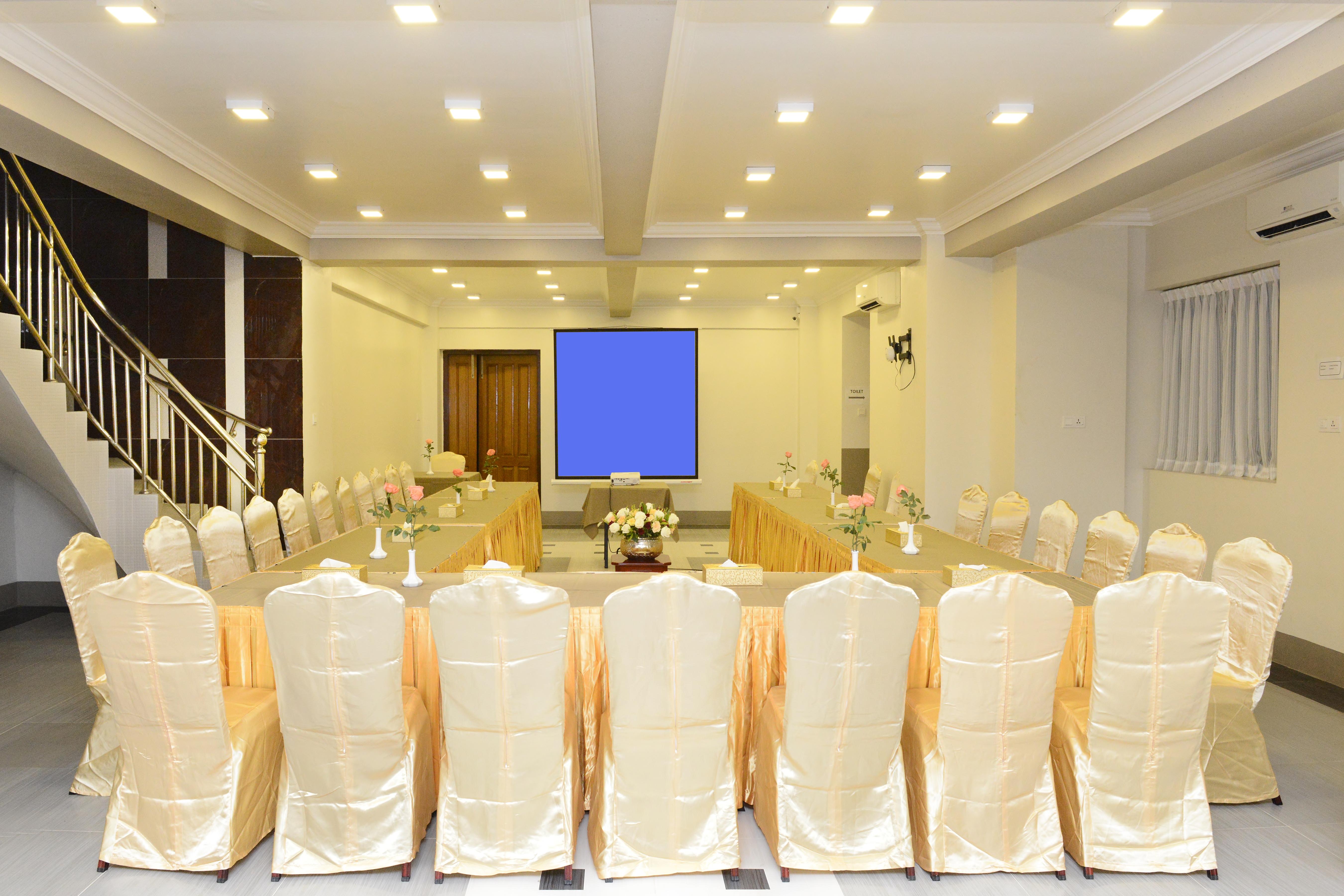 Grand United - Ahlone Branch Hotel Yangon