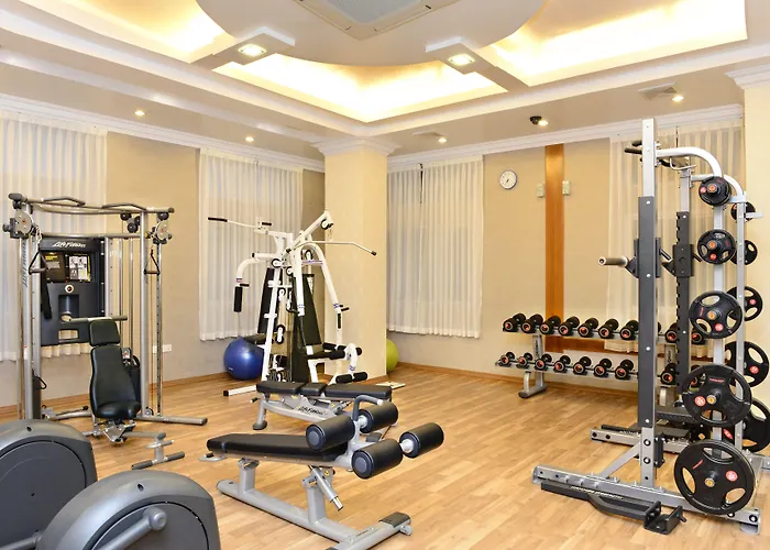 Hotel Grand United - Ahlone Branch