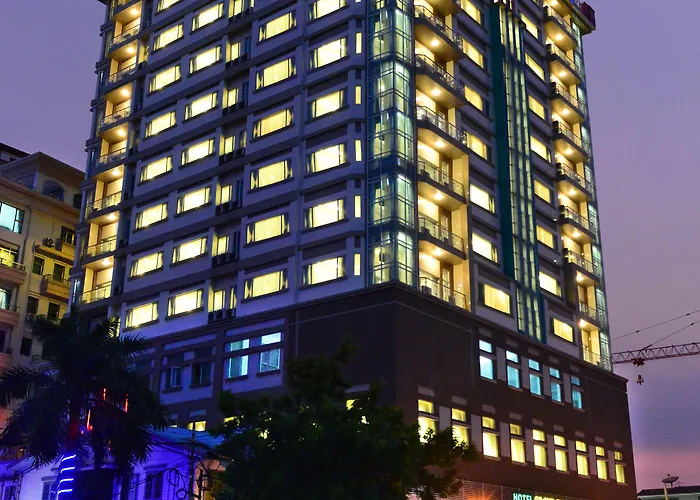 Hotel Grand United - Ahlone Branch