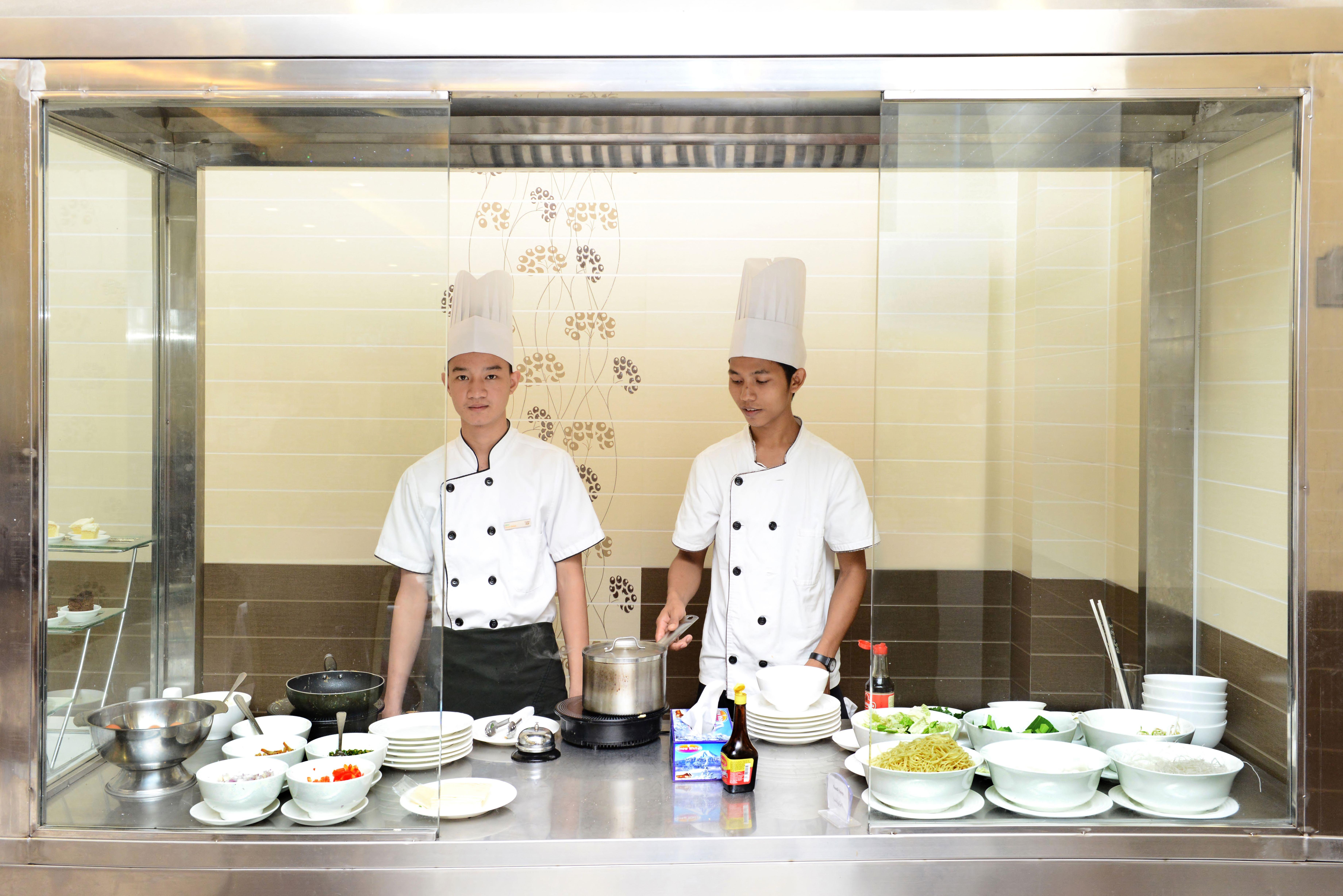 Grand United - Ahlone Branch Hotel Yangon