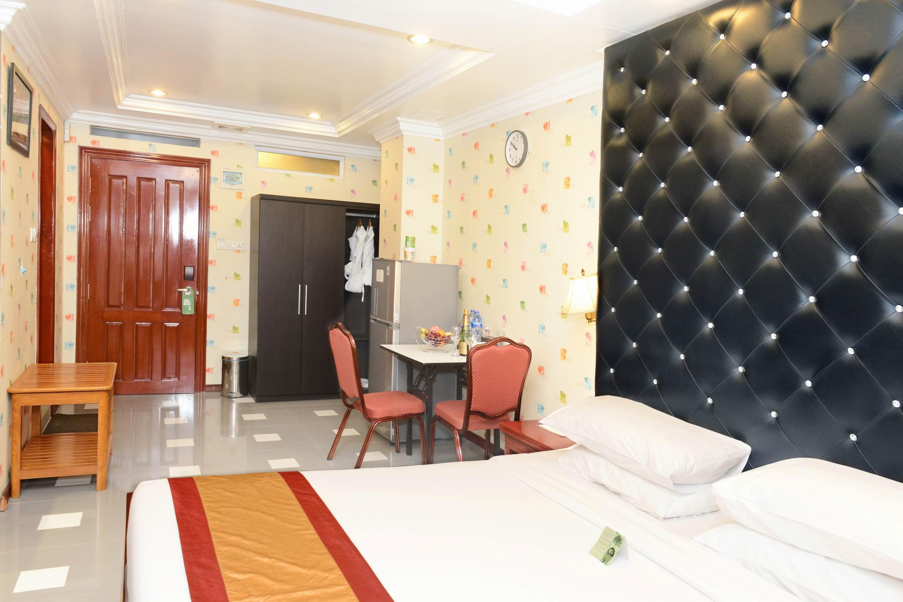 Grand United - Ahlone Branch Hotel