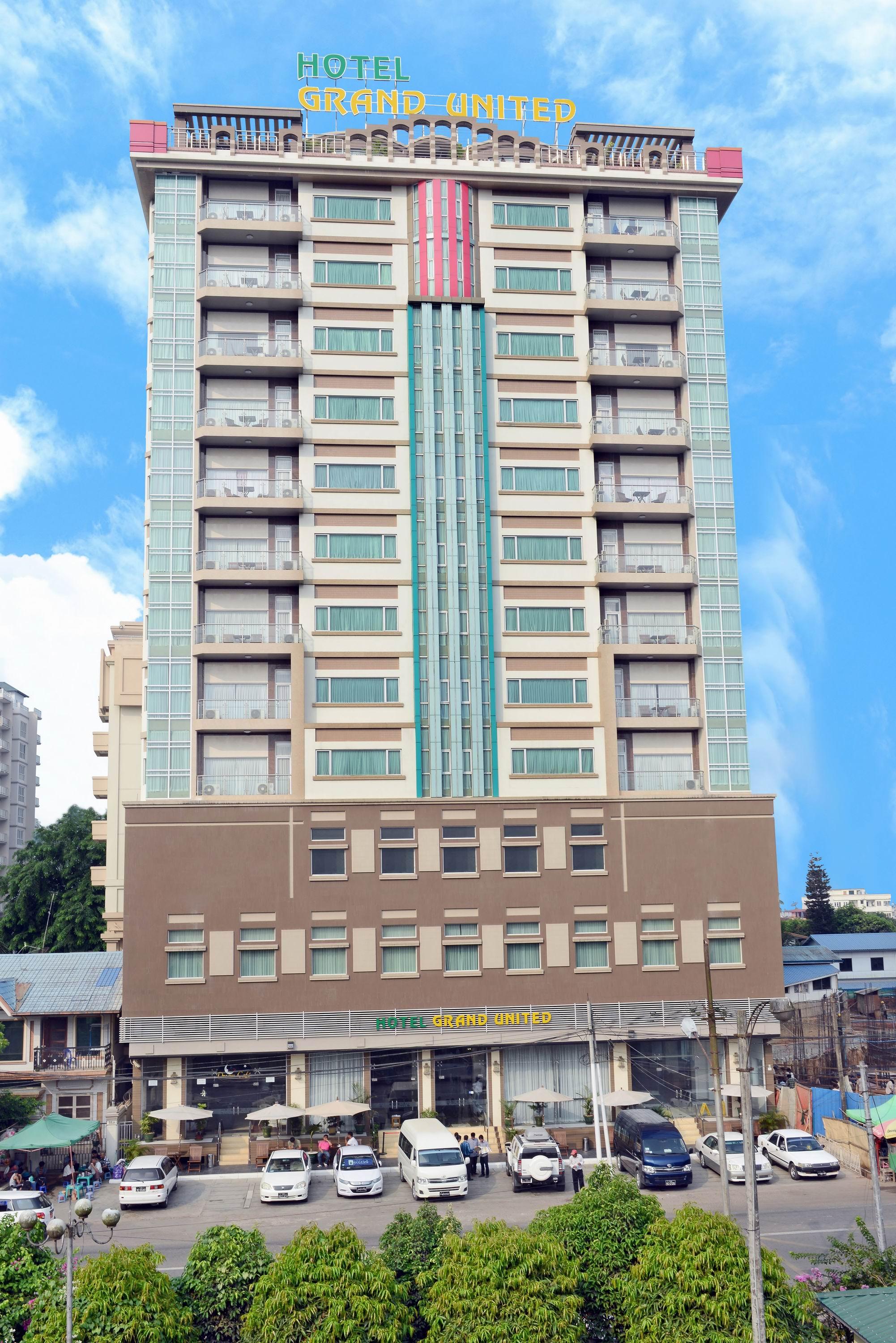 Hotel Grand United - Ahlone Branch 4*
